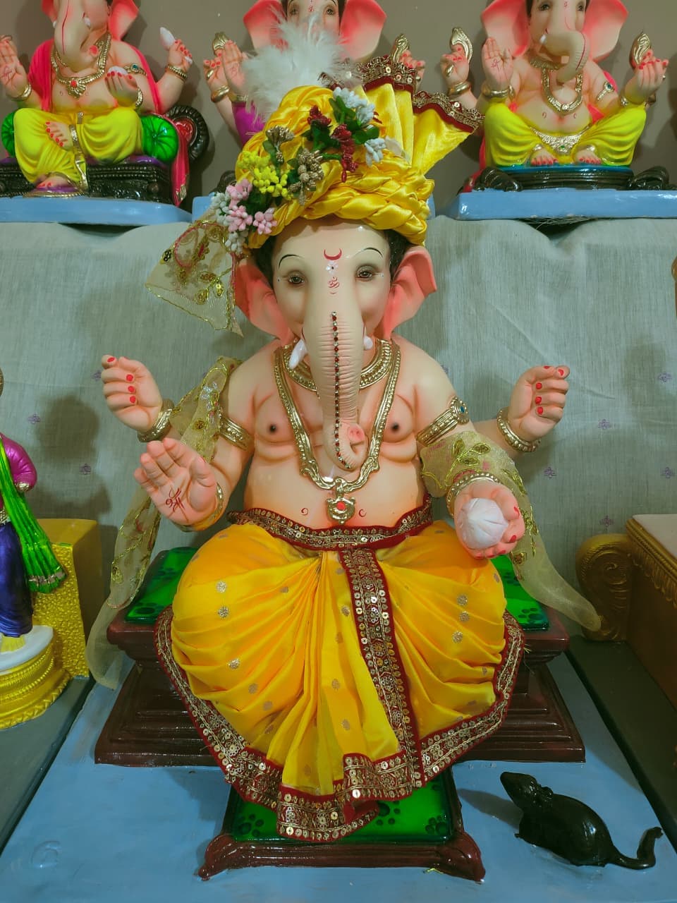Ganesh Murti G200-14 - 2 FT