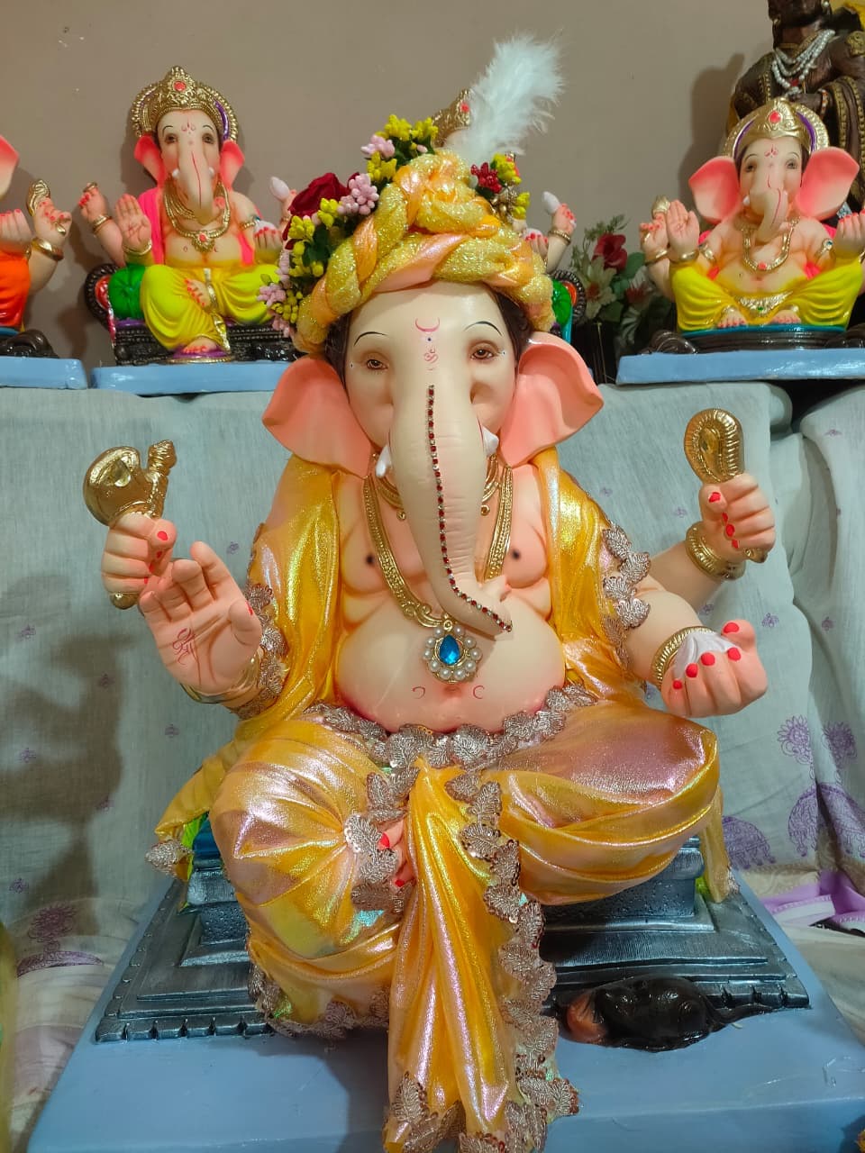 Ganesh Murti G200-15 - 2 FT