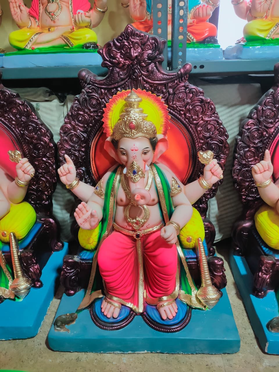 Ganesh Murti G200-21 - 2 FT
