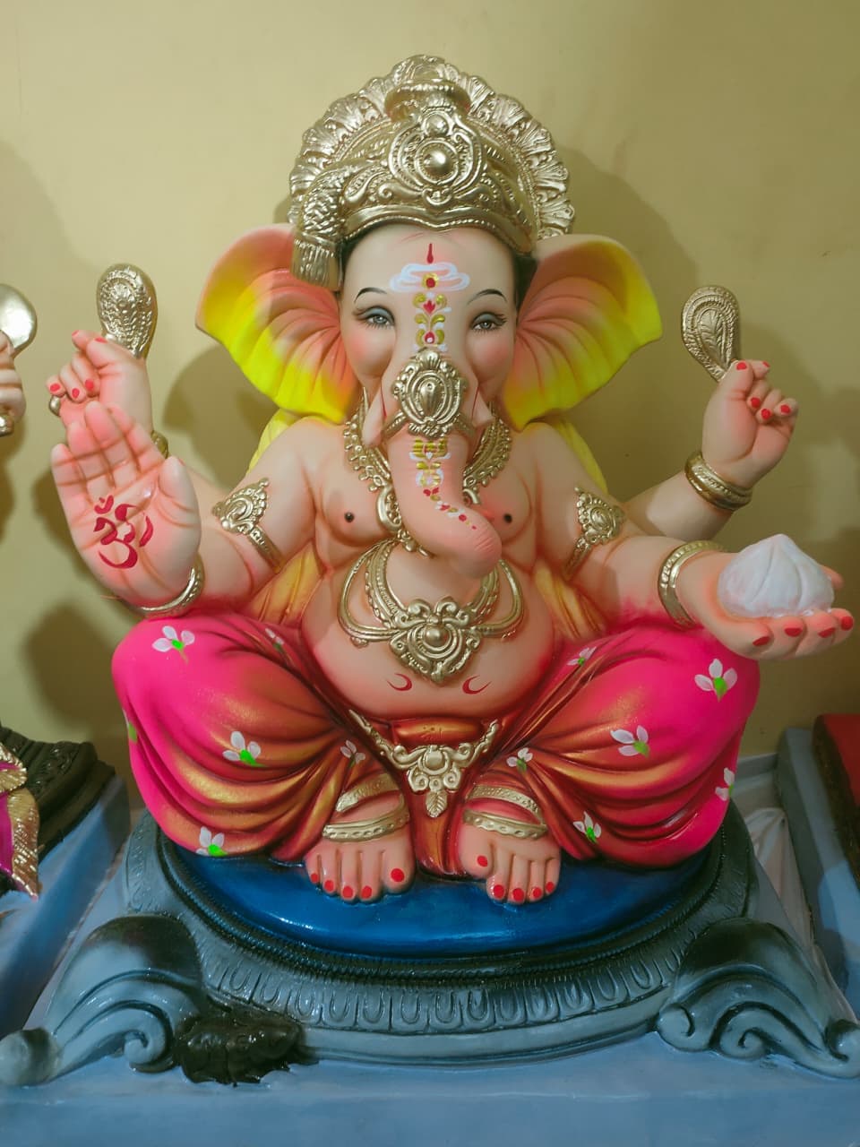 Ganesh Murti G200-25 - 2 FT