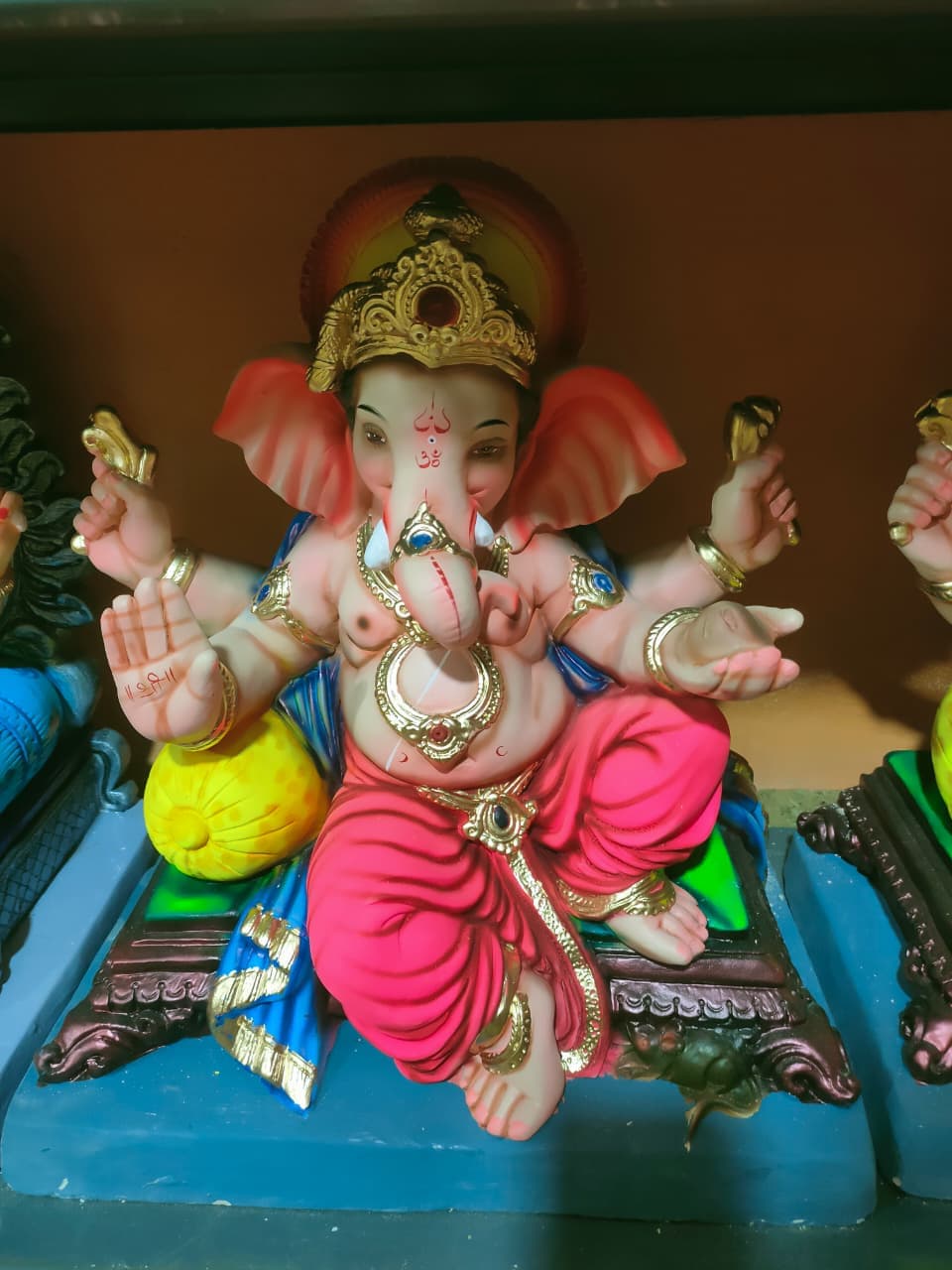 Ganesh Murti G200-44 - 2 FT