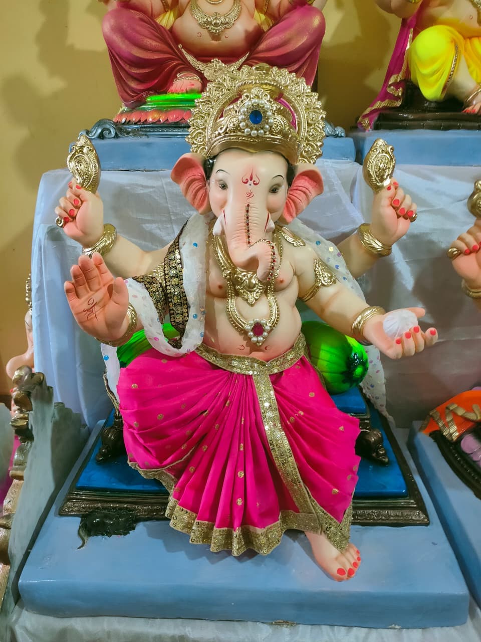 Ganesh Murti G200-46 - 2 FT