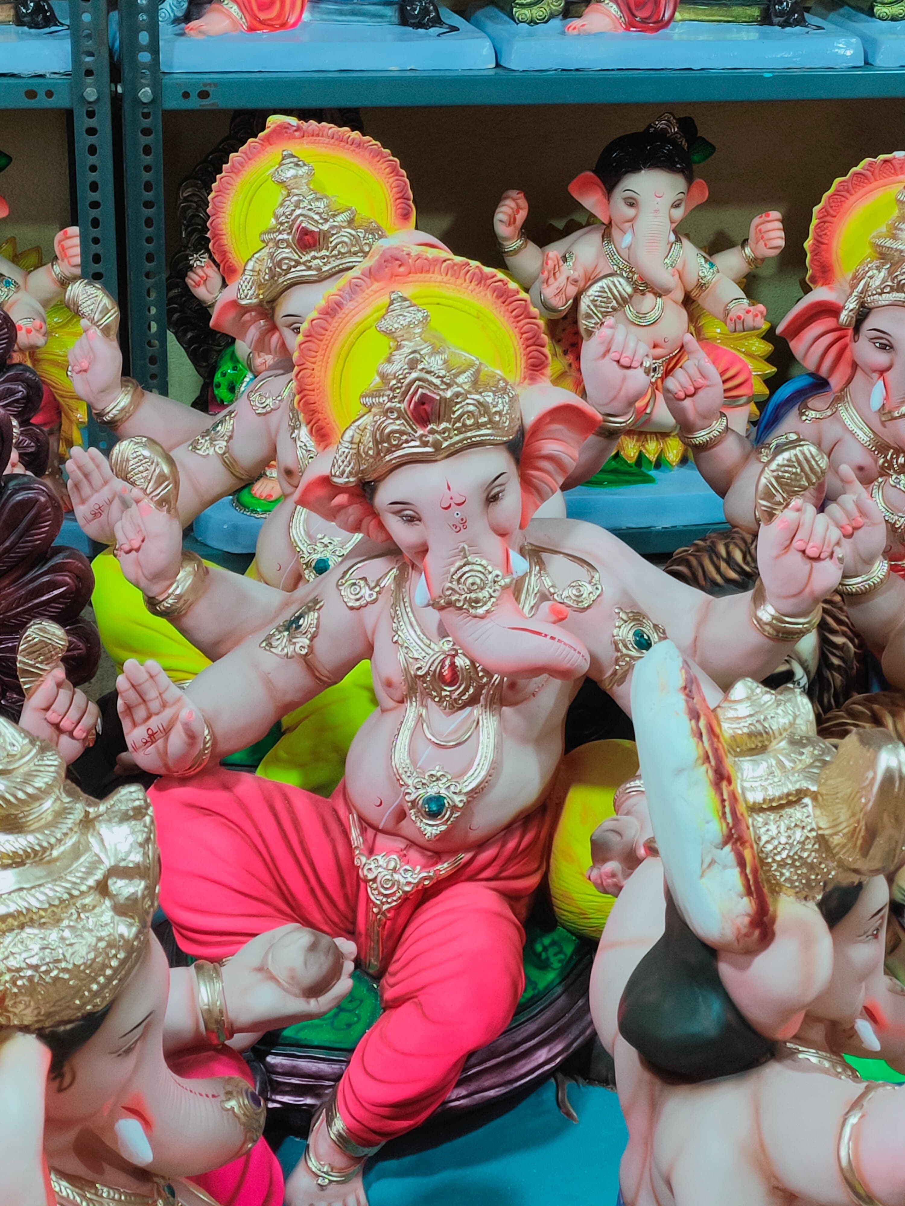 Ganesh Murti G200-49 - 2 FT