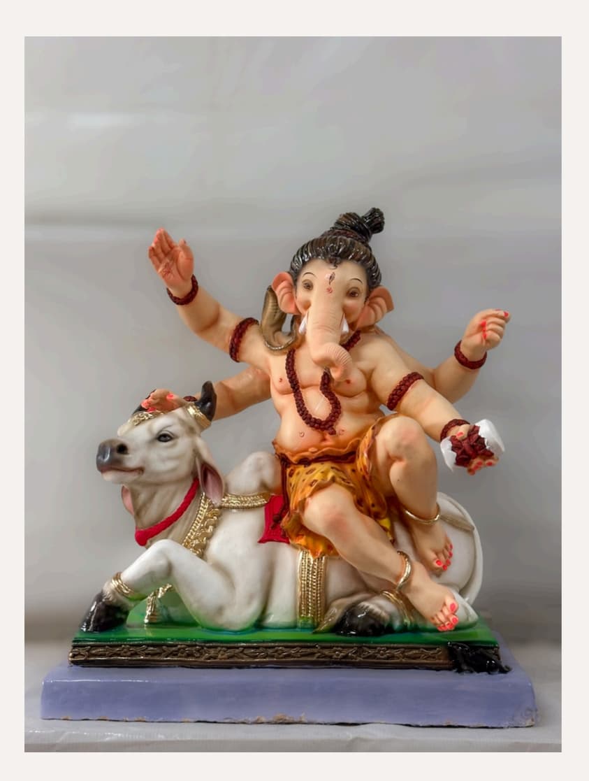 Ganesh Murti G200-77 - 2 FT