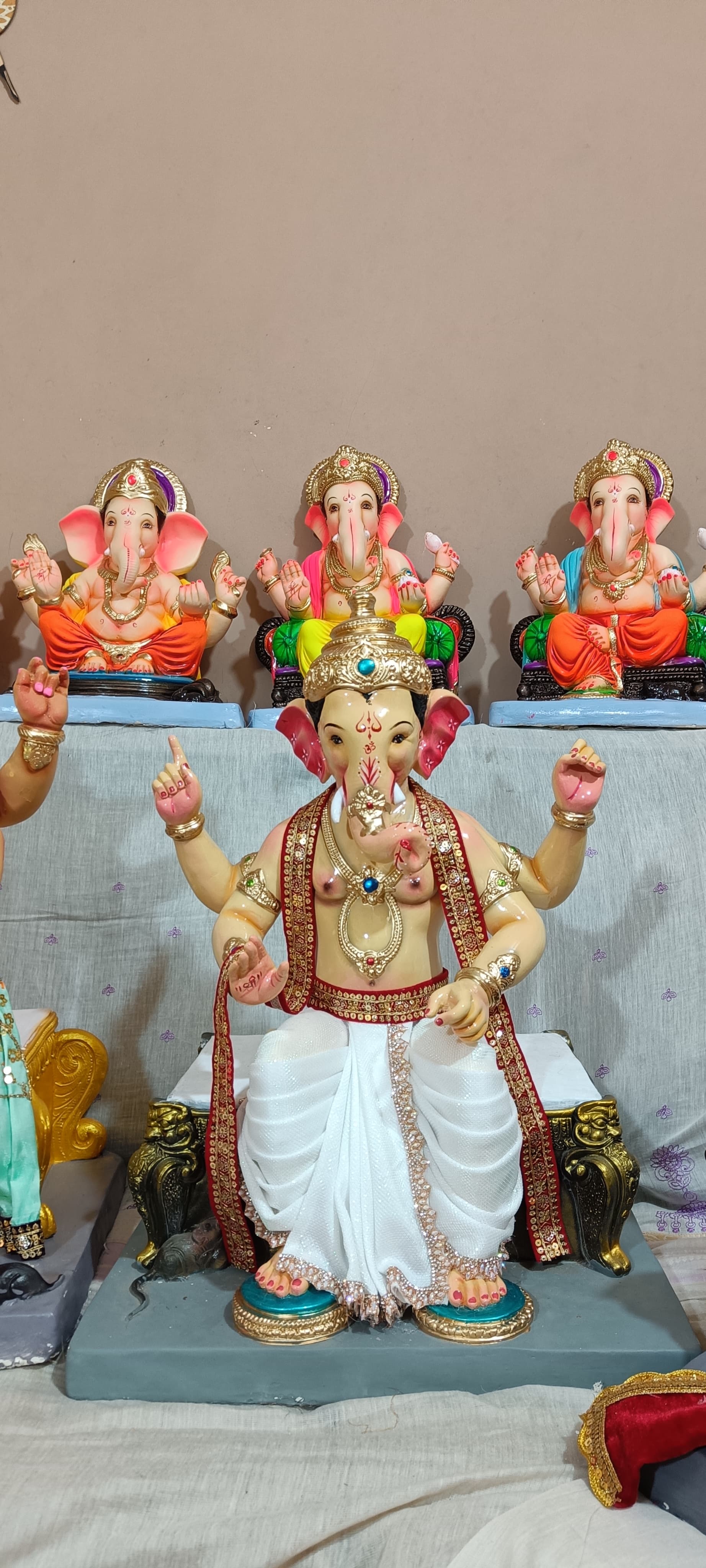 Ganesh Murti G225-30 - 2.25 FT