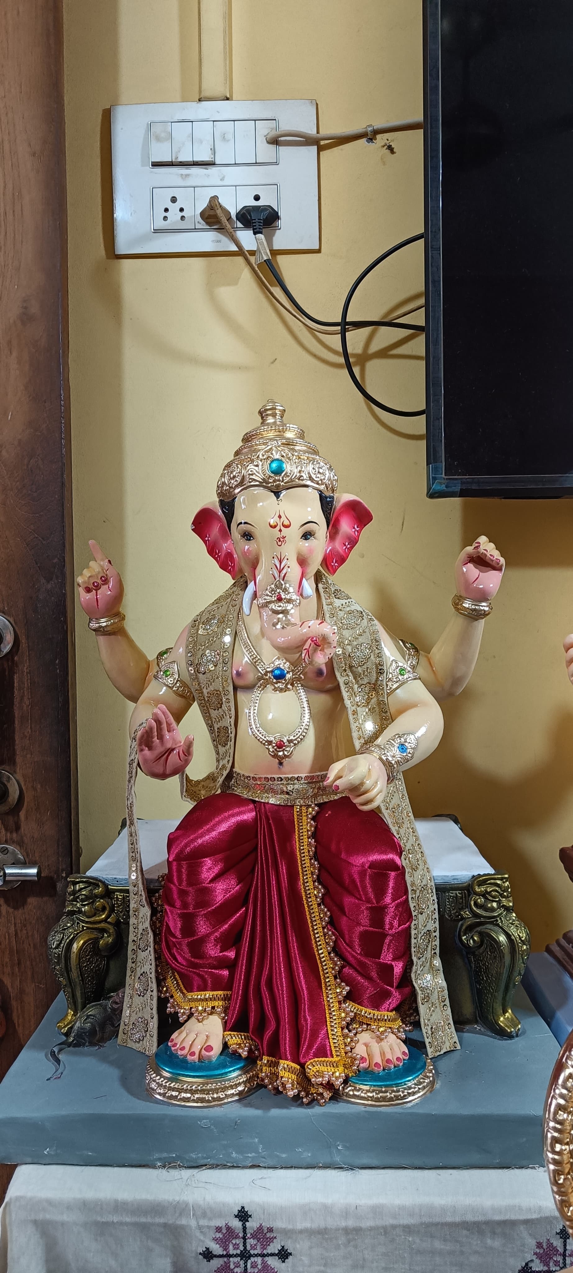 Ganesh Murti G225-35 - 2.25 FT